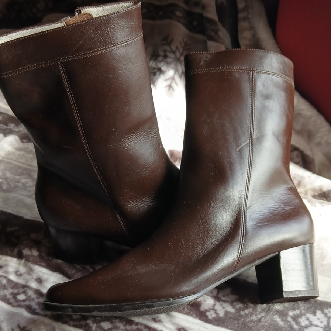Ros Hommerson Dark Brown Heeled Boots